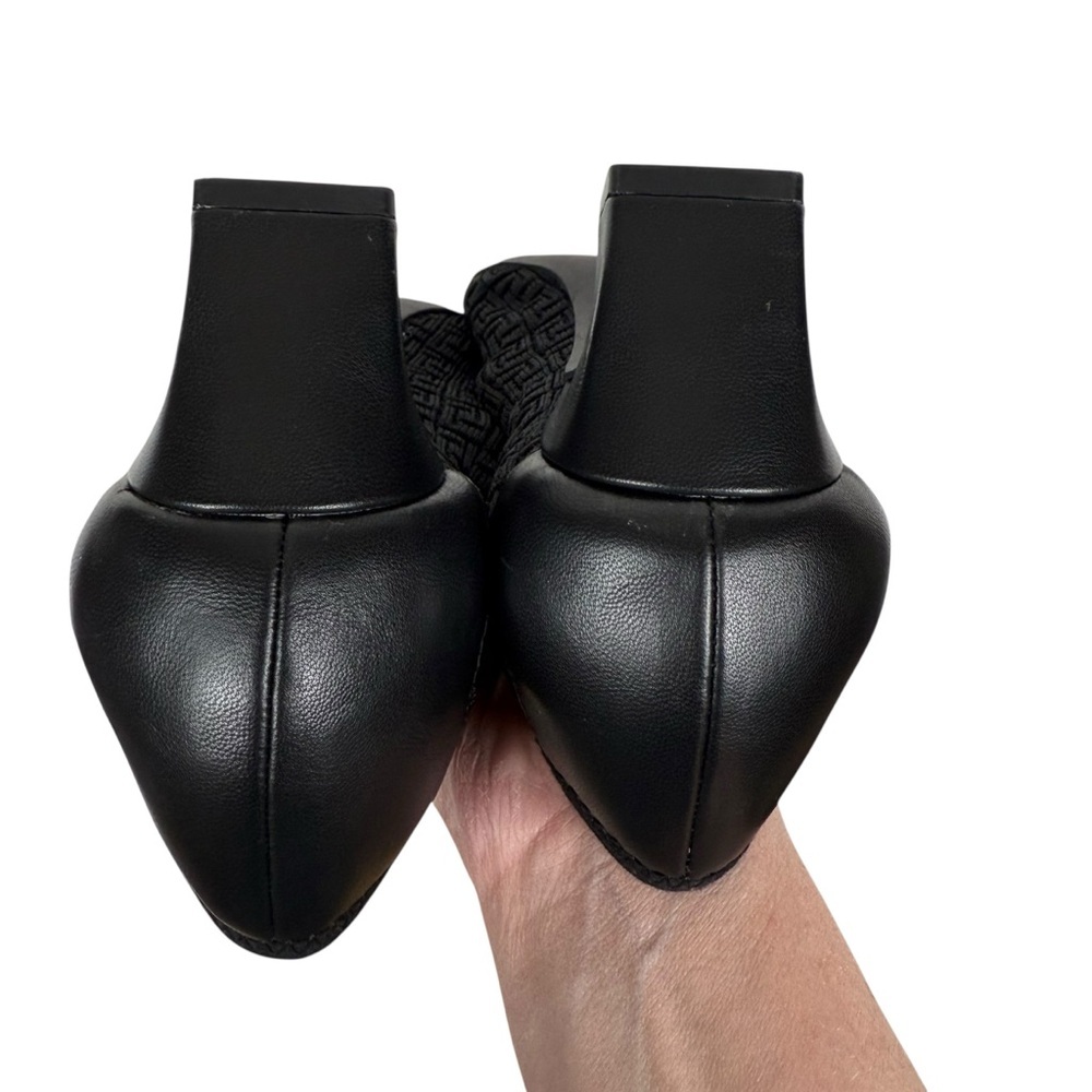 Adrienne Vittadini Black Low Block Heel Pumps - Picture 10 of 12